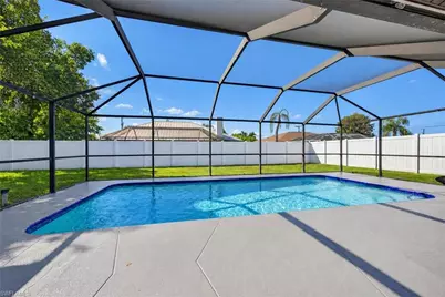 726 SW 51st Ter, Cape Coral, FL 33914 - Photo 25