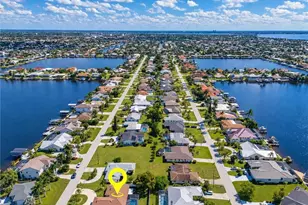 726 SW 51st Terrace, Cape Coral, FL 33914 - Photo 41