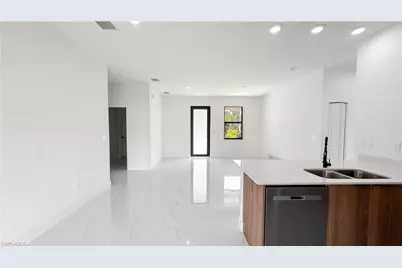 708 Asher St E, Lehigh Acres, FL 33974 - Photo 5
