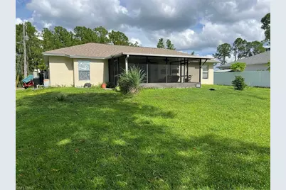 3003 Nadine Ln, Lehigh Acres, FL 33971 - Photo 3