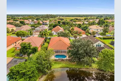 12424 Country Day Cir, Fort Myers, FL 33913 - Photo 37
