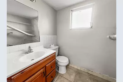 6635 Warwick Cir #4, Fort Myers, FL 33919 - Photo 15