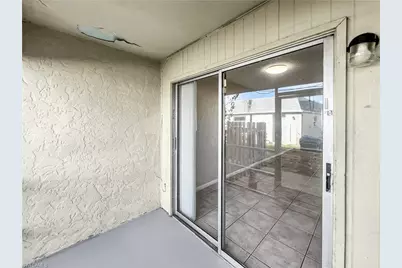 6635 Warwick Cir #4, Fort Myers, FL 33919 - Photo 27