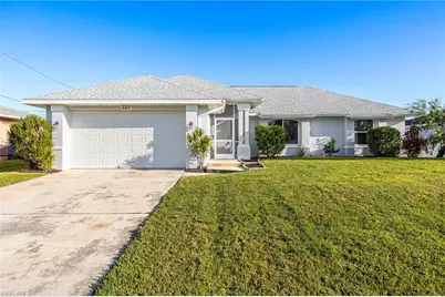 147 SE 19th Ln, Cape Coral, FL 33990 - Photo 3