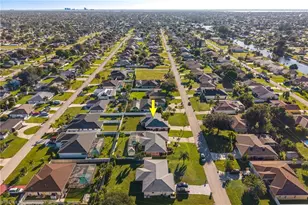 147 SE 19th Ln, Cape Coral, FL 33990 - Photo 39