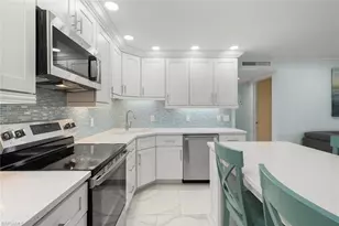 845 E Gulf Dr, Sanibel, FL 33957 - Photo 11
