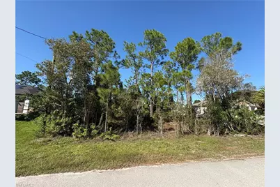 507 Keller St E, Lehigh Acres, FL 33974 - Photo 3