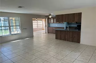 1318 SE 12th St, Cape Coral, FL 33990 - Photo 5