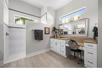 8702 Lakefront Ct, Fort Myers, FL 33908 - Photo 15