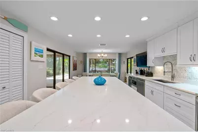 7337 Lake Dr, Fort Myers, FL 33908 - Photo 13