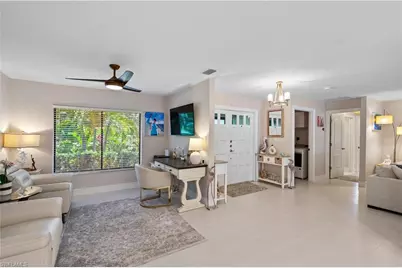 7337 Lake Dr, Fort Myers, FL 33908 - Photo 9