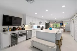 7337 Lake Dr, Fort Myers, FL 33908 - Photo 19
