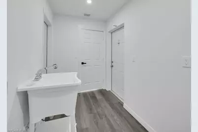 382 McArthur Blvd, Lehigh Acres, FL 33974 - Photo 19
