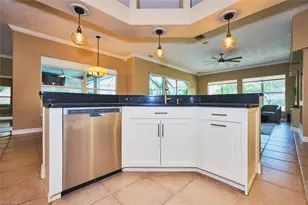 1203 SE 21st St, Cape Coral, FL 33990 - Photo 23