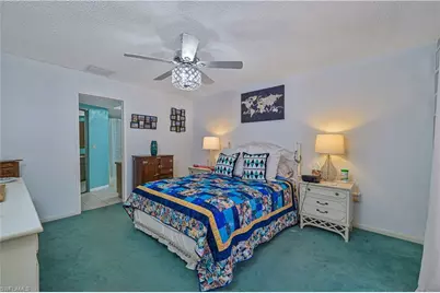 2202 SE 13th St, Cape Coral, FL 33990 - Photo 13