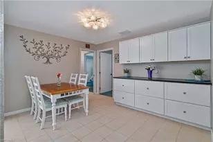 2202 SE 13th St, Cape Coral, FL 33990 - Photo 7