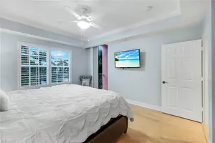 401 Bayfront Pl, Naples, FL 34102 - Photo 17