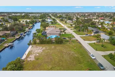 1936 Coral Point Dr, Cape Coral, FL 33990 - Photo 21