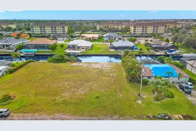 1936 Coral Point Dr, Cape Coral, FL 33990 - Photo 5