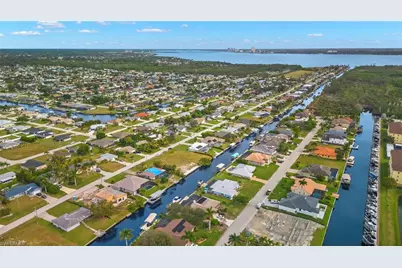 1936 Coral Point Dr, Cape Coral, FL 33990 - Photo 19