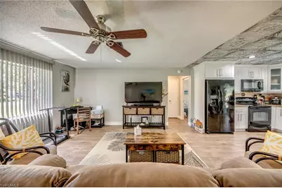 513 SE 34th St, Cape Coral, FL 33904 - Photo 11