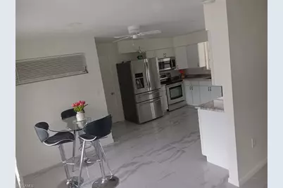 2244 Parkview Dr, Fort Myers, FL 33905 - Photo 9