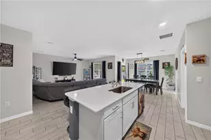 2532 NW 7th St, Cape Coral, FL 33993 - Photo 9