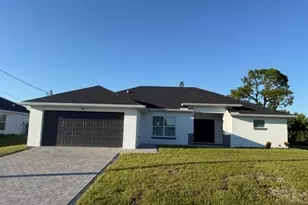 347 NE 19th Terrace, Cape Coral, FL 33909 - Photo 1