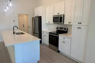 347 NE 19th Terrace, Cape Coral, FL 33909 - Photo 5