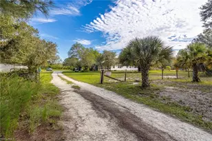 4410 Fort Adams Ave, Labelle, FL 33935 - Photo 3