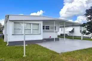 14511 Constitution Wy, North Fort Myers, FL 33917 - Photo 13