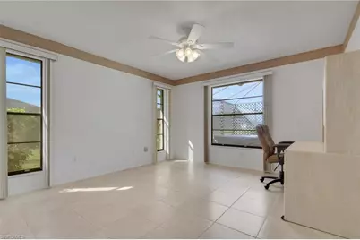 907 SE 33rd Ter, Cape Coral, FL 33904 - Photo 17