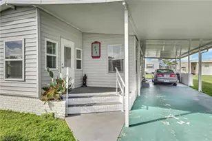 648 Future Dr, North Fort Myers, FL 33917 - Photo 3