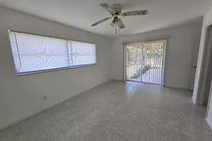2829 SE 17th Ave, Cape Coral, FL 33904 - Photo 13