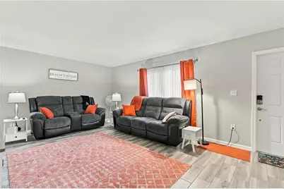 5205 Cedarbend Dr #2, Fort Myers, FL 33919 - Photo 5