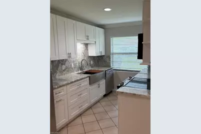 9305 Cobbler Ln, Fort Myers, FL 33919 - Photo 7