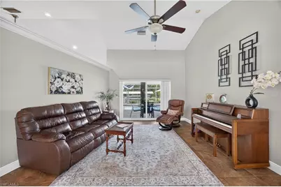 4933 Seville Ct, Cape Coral, FL 33904 - Photo 7