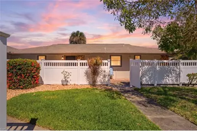 4289 Island Cir #1, Fort Myers, FL 33919 - Photo 1