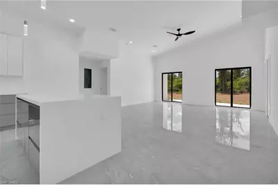1006 Macy St E, Lehigh Acres, FL 33974 - Photo 7