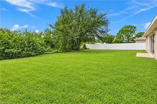 2509 41st St SW, Lehigh Acres, FL 33976 - Photo 33