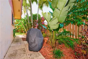 6513 W Royal Woods Dr, Fort Myers, FL 33908 - Photo 39