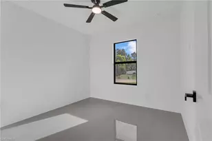 4042 NE 10th Pl, Cape Coral, FL 33909 - Photo 15