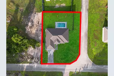4042 NE 10th Pl, Cape Coral, FL 33909 - Photo 3