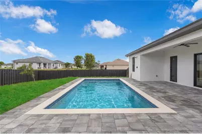 4042 NE 10th Pl, Cape Coral, FL 33909 - Photo 27