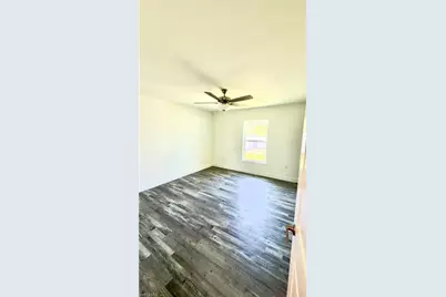 532 NW 18th Ave, Cape Coral, FL 33993 - Photo 23