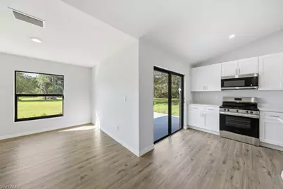 705 W 10th St, Lehigh Acres, FL 33972 - Photo 13