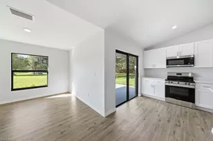 705 W 10th St, Lehigh Acres, FL 33972 - Photo 13