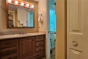 289 Robin Hood Cir, Naples, FL 34104 - Photo 35
