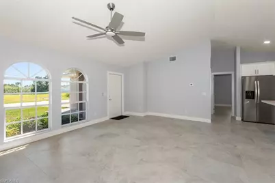 524 NE 19th Ct, Cape Coral, FL 33909 - Photo 3