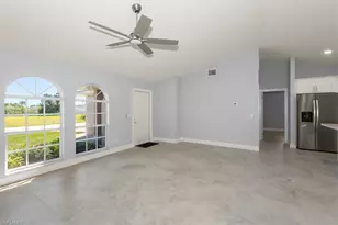 524 NE 19th Ct, Cape Coral, FL 33909 - Photo 3
